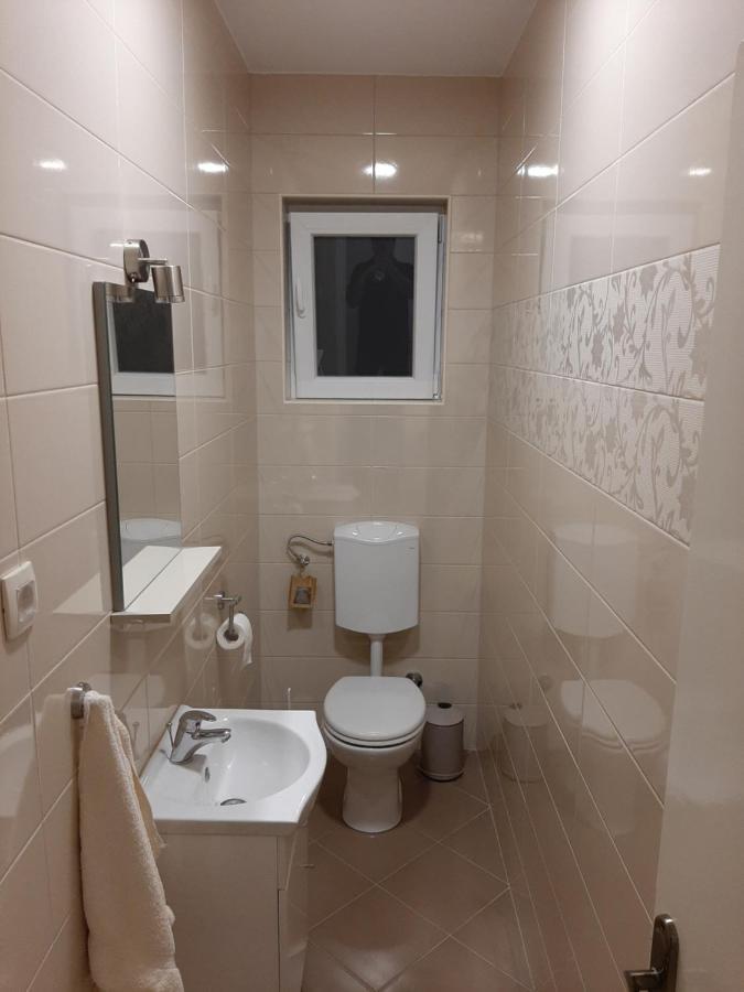 Nika Apartment Banjol